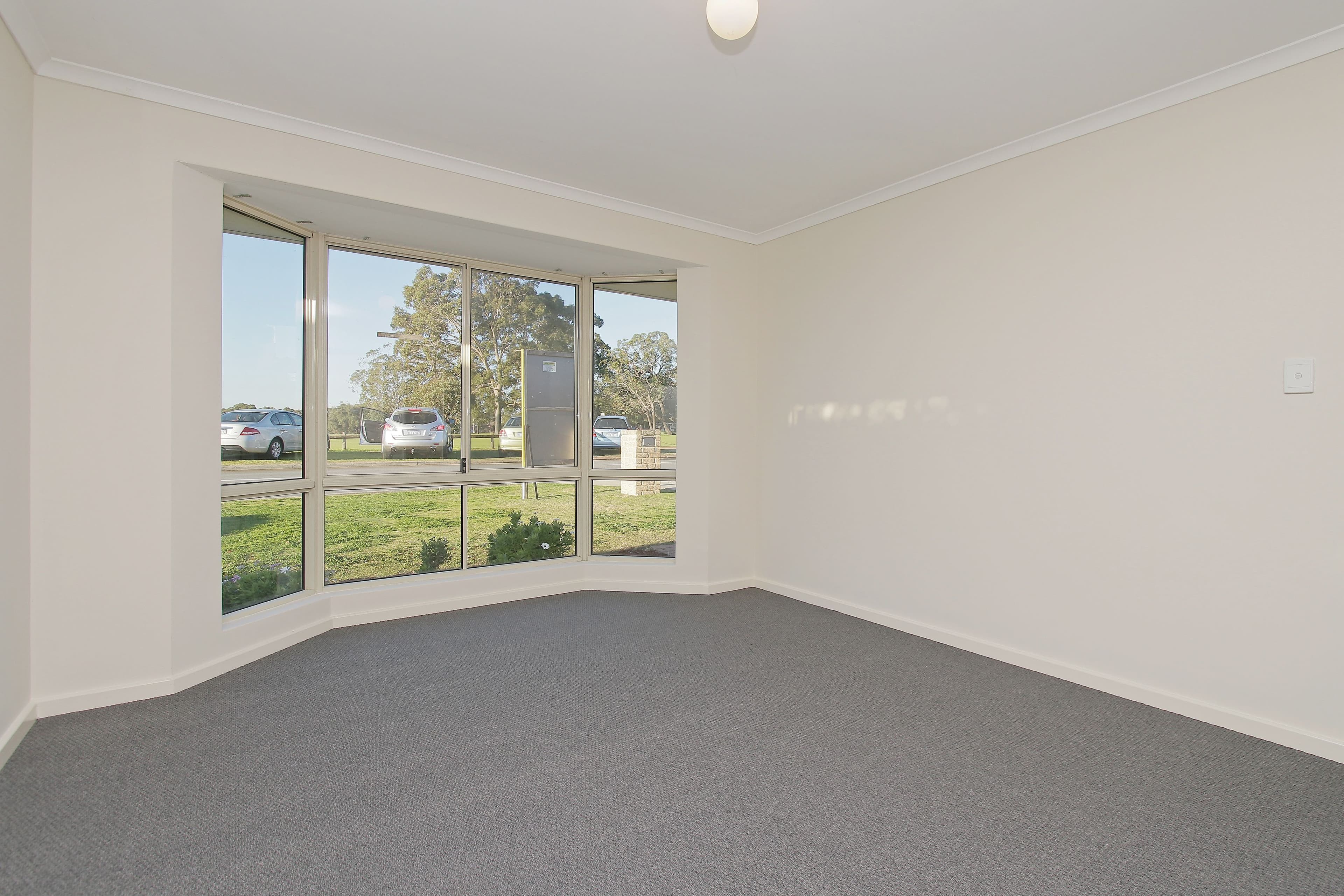 35 Whitlock Road, East Cannington WA 6107, East Cannington - Thumbnail 8