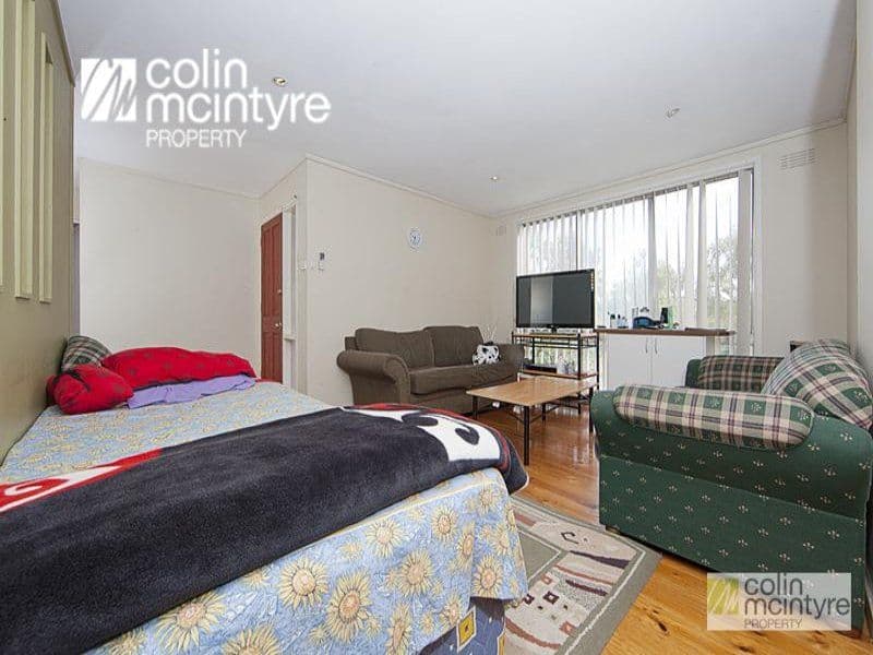 34 Gluyas Street, FARRER ACT 2607, Farrer - Thumbnail 2