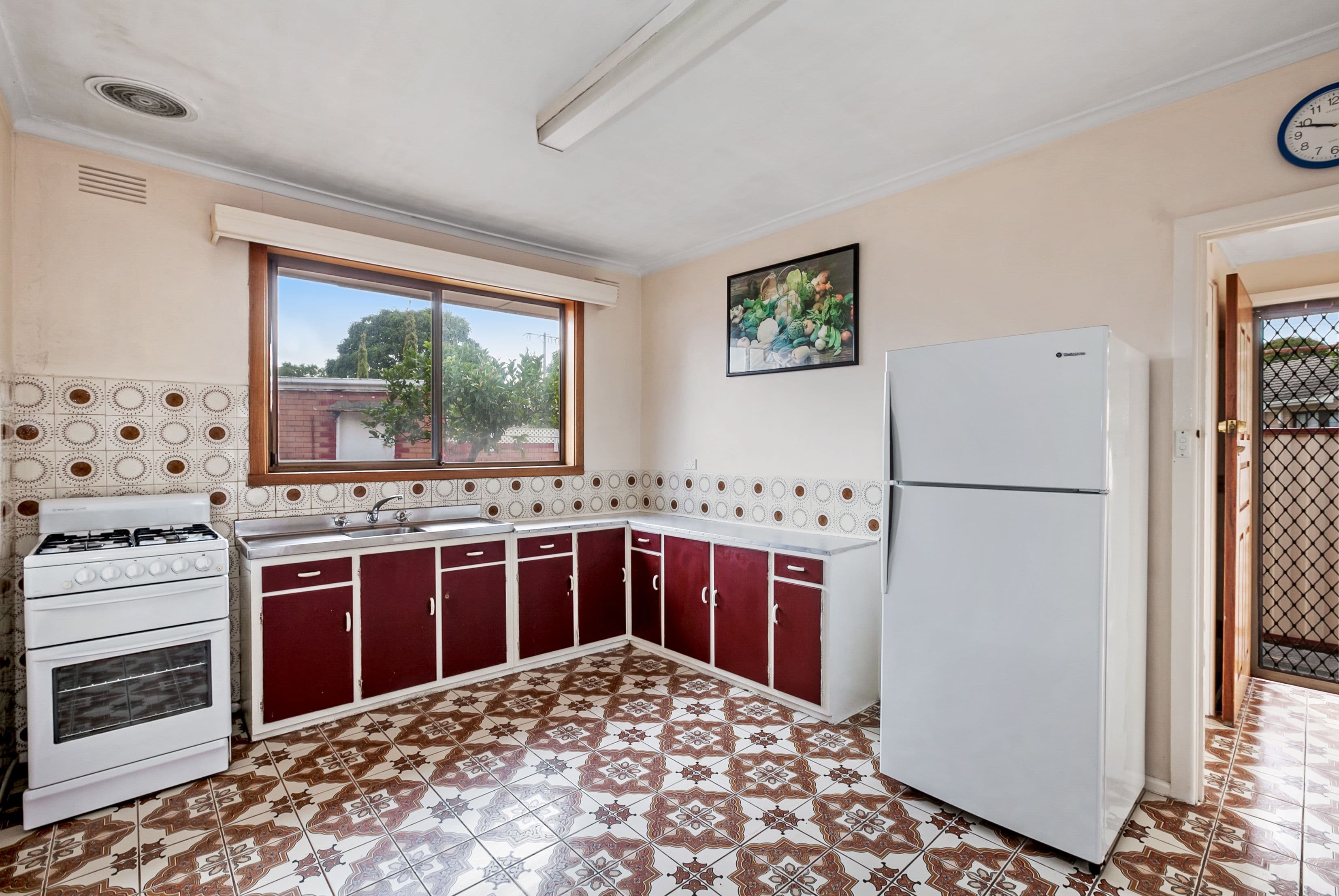 2 Keely Street, Reservoir VIC 3073, Reservoir - Thumbnail 3