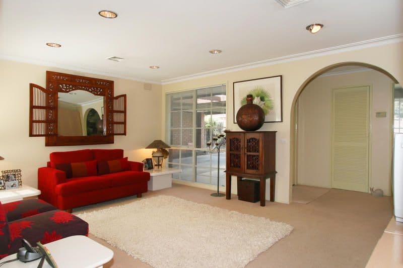 140  Howard Road, DINGLEY VILLAGE VIC 3172, Dingley Village - Thumbnail 2