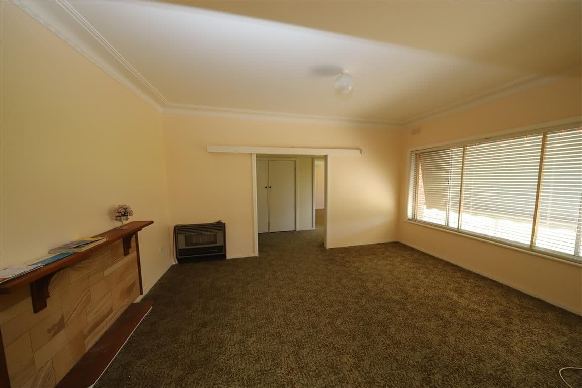 44 Forest Street, Tumut NSW 2720, Tumut - Thumbnail 2