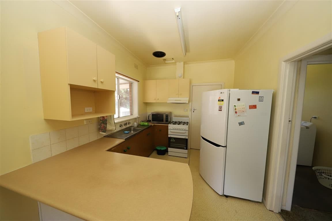 44 Forest Street, Tumut NSW 2720, Tumut - Thumbnail 3