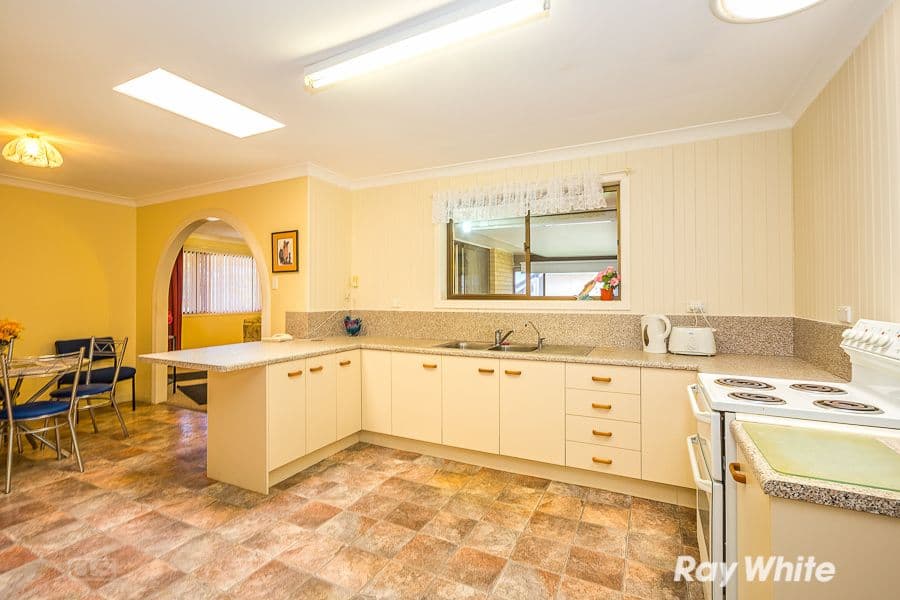 8 Paradise Parade, Bongaree QLD 4507, Bongaree - Thumbnail 6