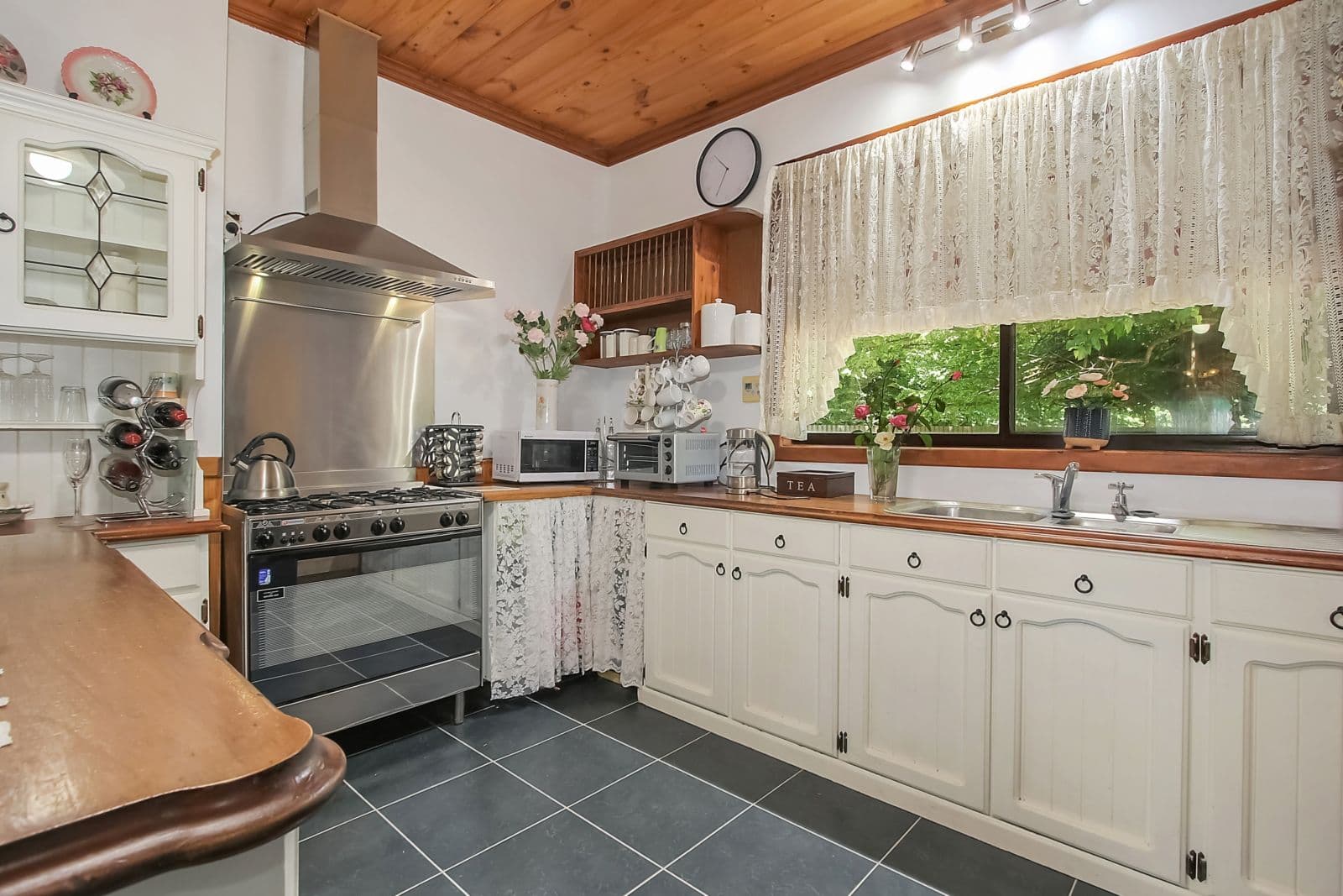 1 Gordon Street, Culcairn NSW 2660, Culcairn - Image 1