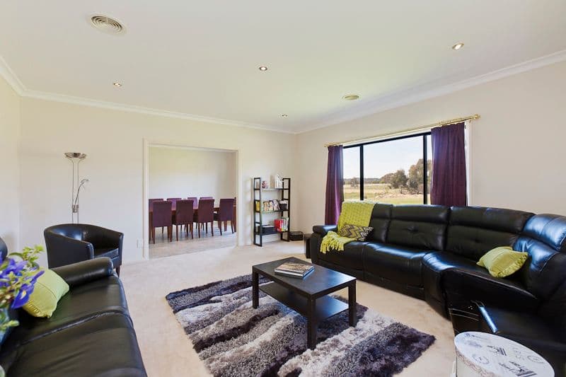 283 Cartwright Avenue, SUTTON NSW 2620, Sutton - Thumbnail 3