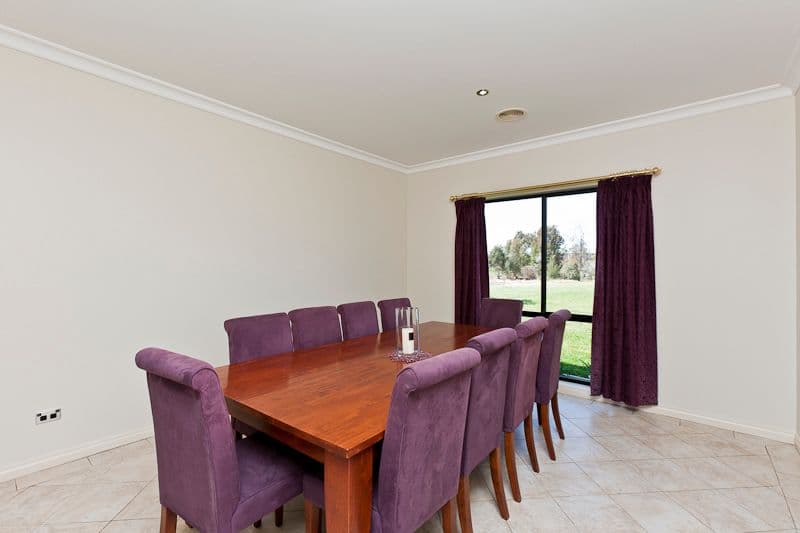 283 Cartwright Avenue, SUTTON NSW 2620, Sutton - Thumbnail 4