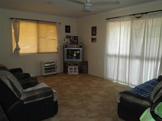 109 Bowen Street, ROMA QLD 4455, Roma - Thumbnail 4