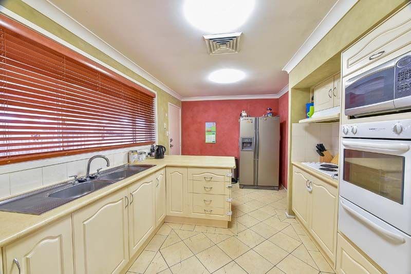 15 Lorikeet Avenue, Ingleburn NSW 2565, Ingleburn - Thumbnail 4