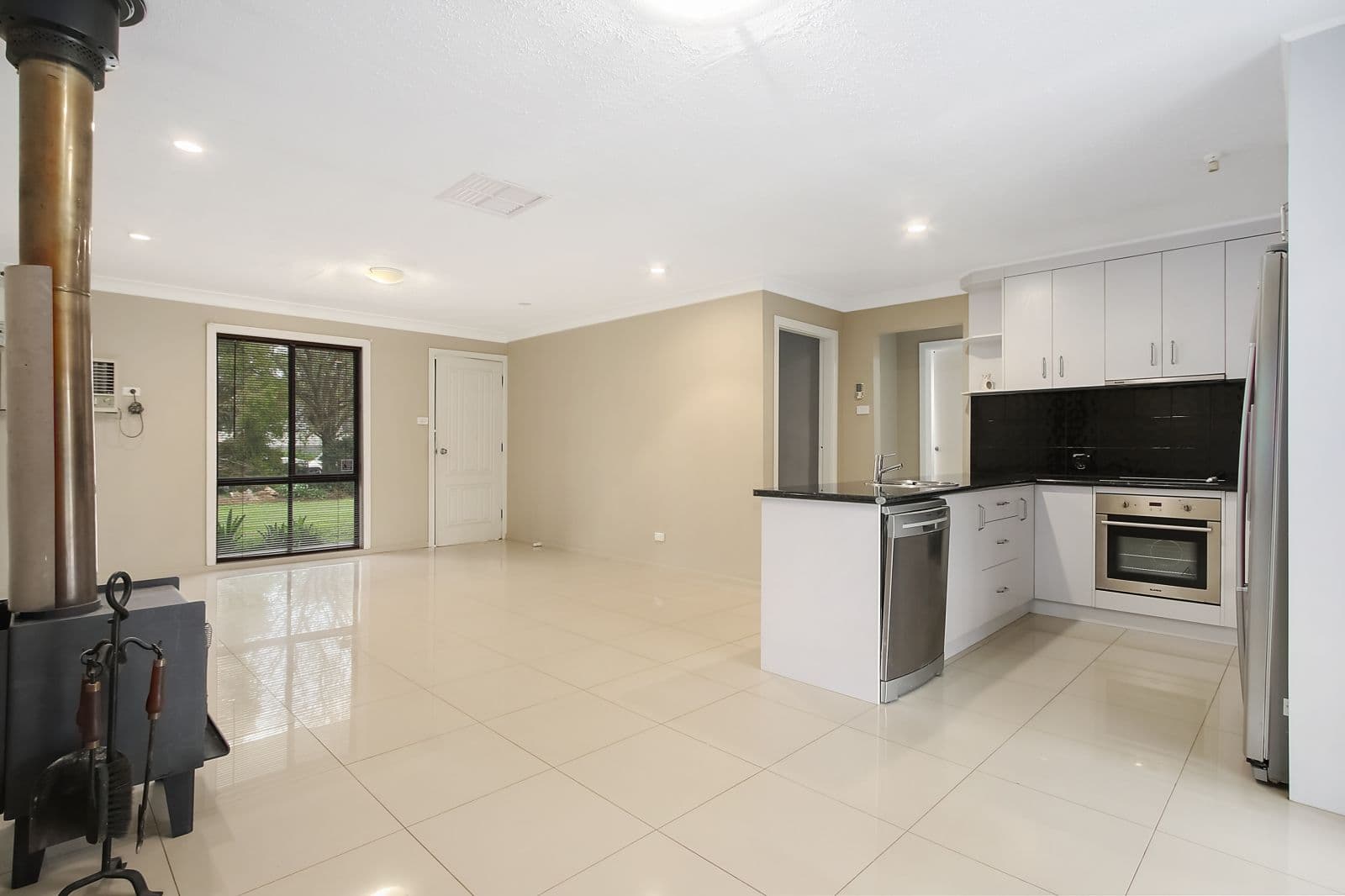 2 Buckland Court, Burrumbuttock NSW 2642, Burrumbuttock - Thumbnail 3