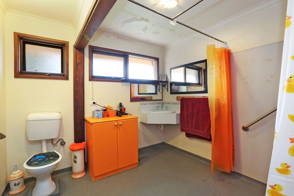 28 Moreland Avenue, Corio VIC 3214, Corio - Thumbnail 5