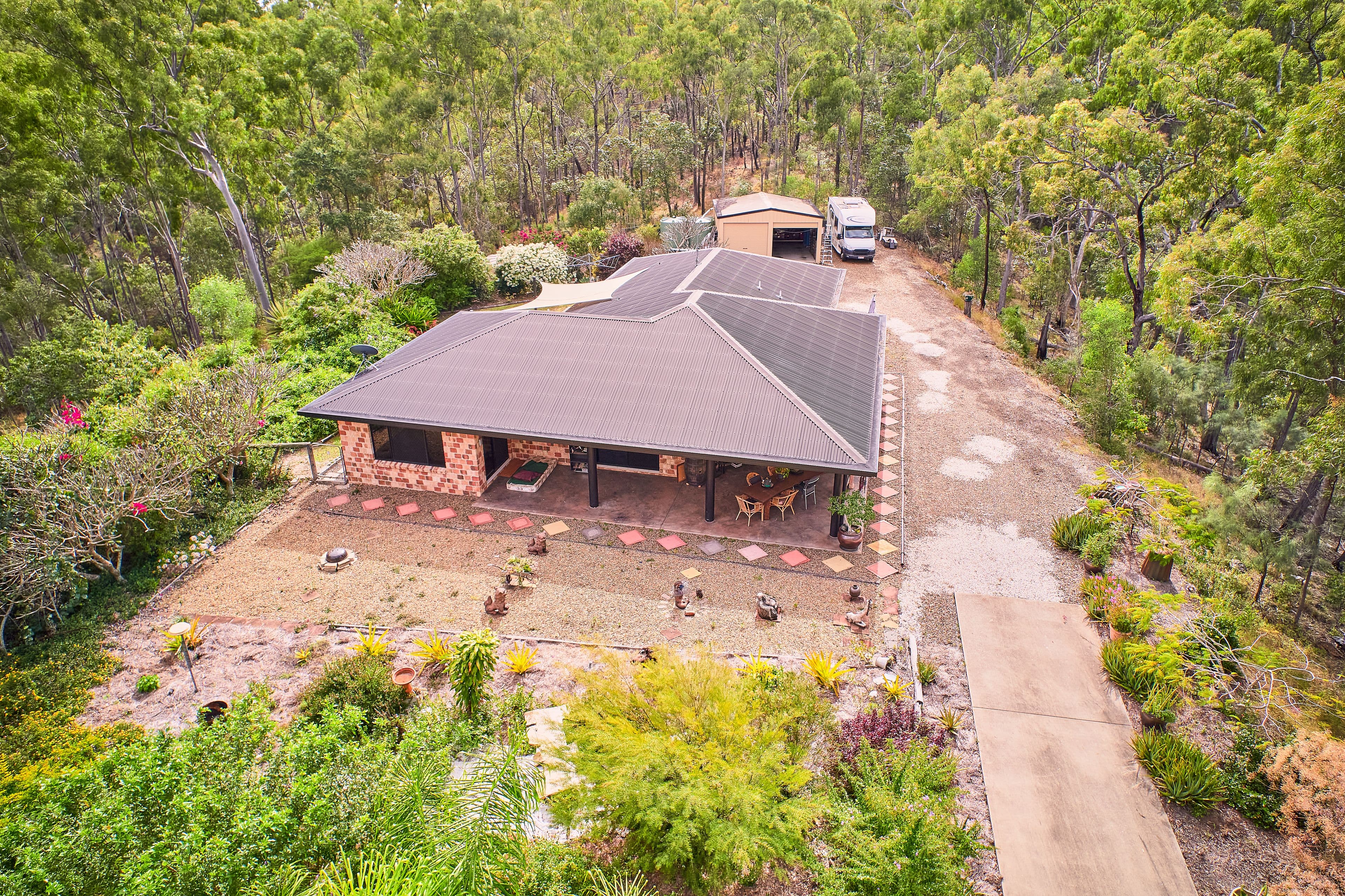 102 Flora Drive, Beecher QLD 4680, Beecher - Thumbnail 3