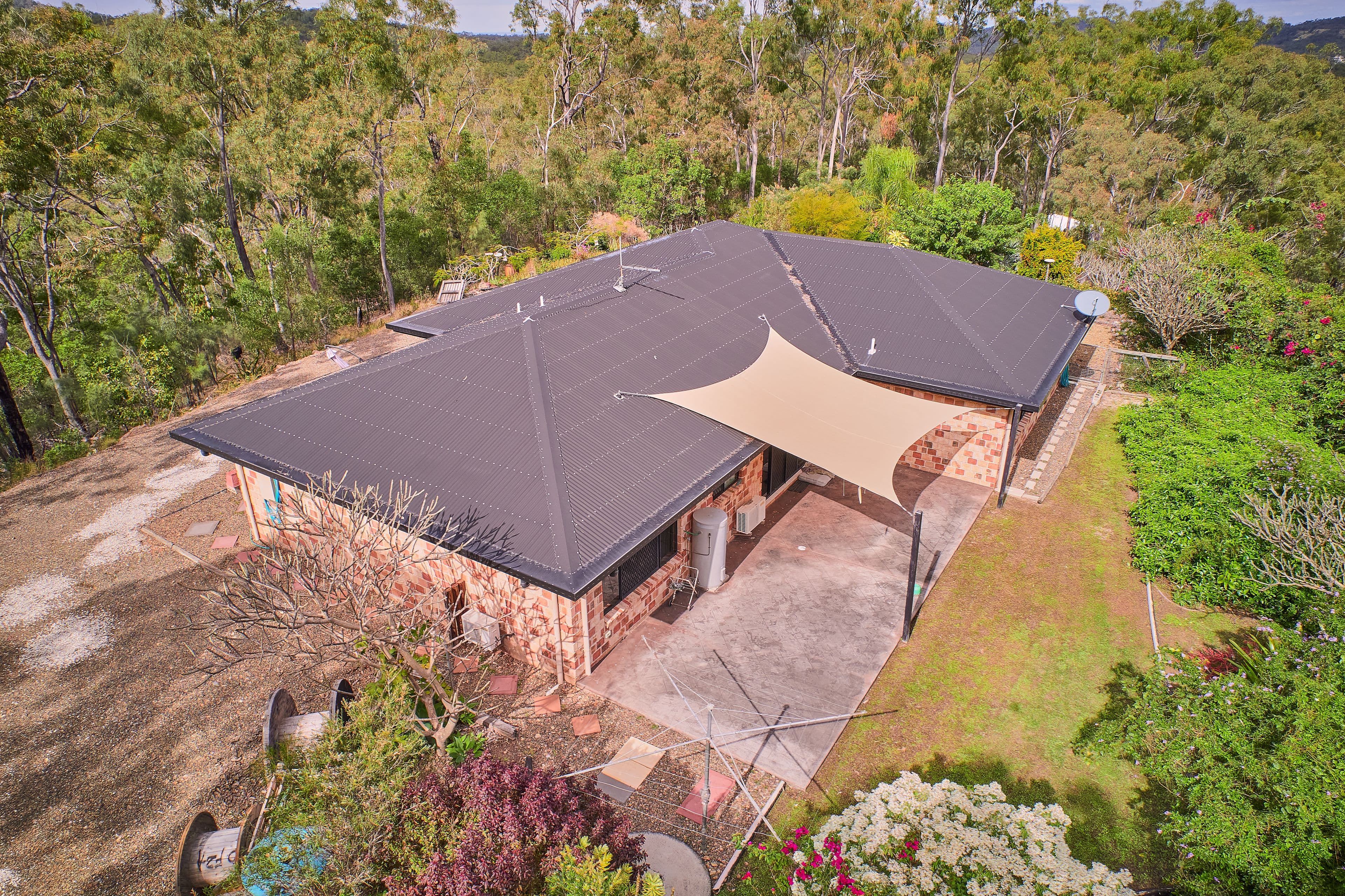 102 Flora Drive, Beecher QLD 4680, Beecher - Thumbnail 5