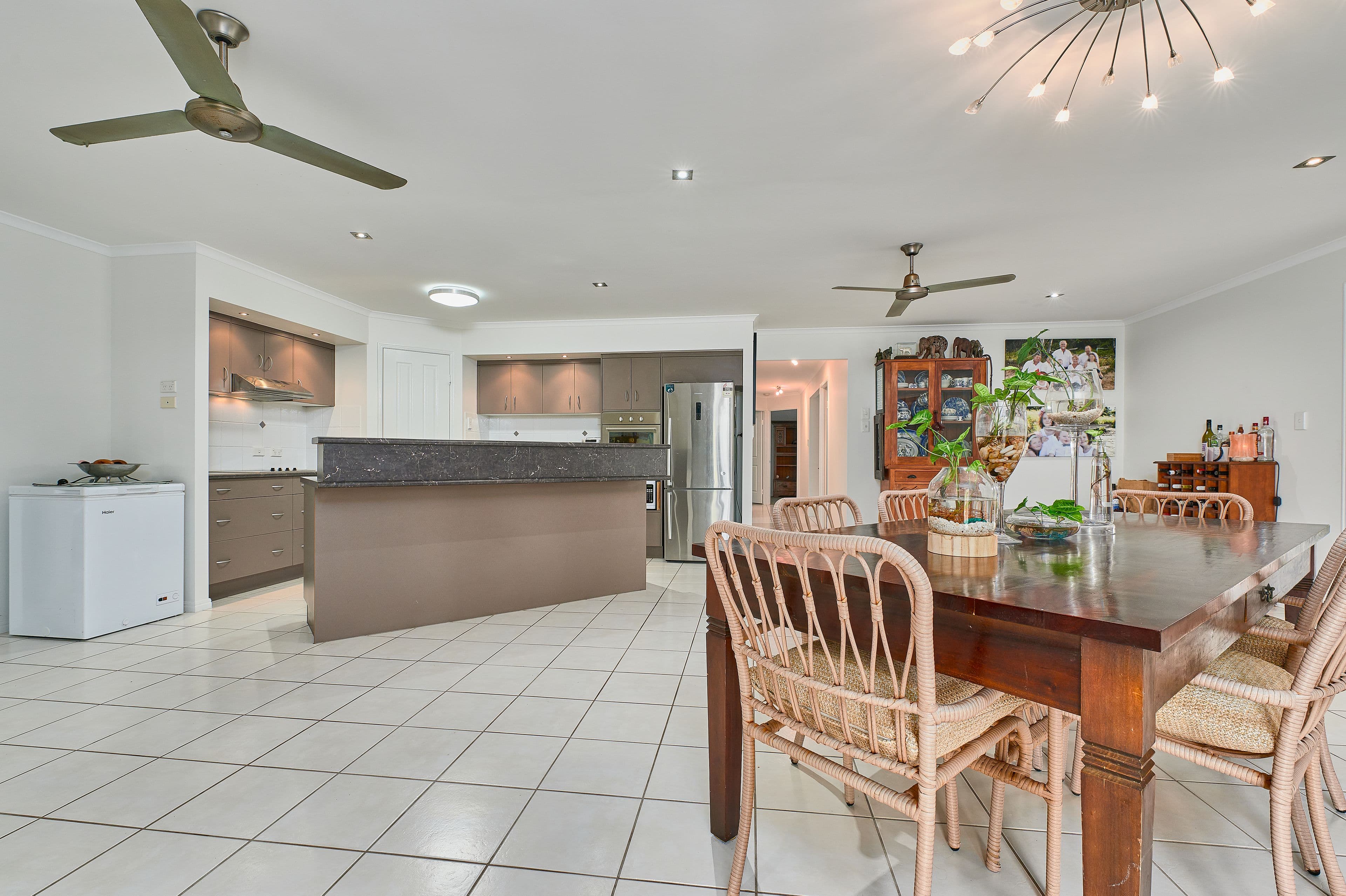 102 Flora Drive, Beecher QLD 4680, Beecher - Thumbnail 6