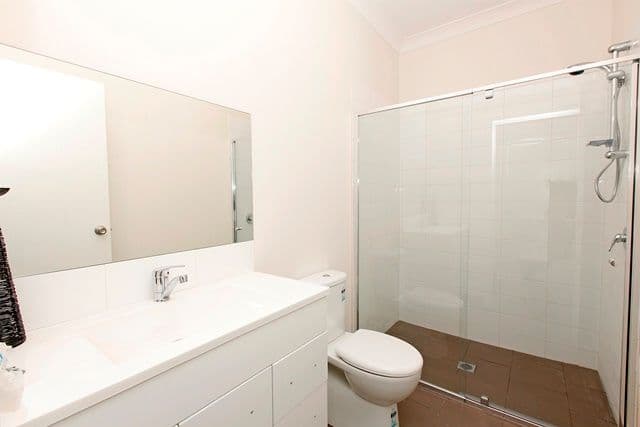 15 Chaleyer Street, RESERVOIR VIC 3073, Reservoir - Thumbnail 5