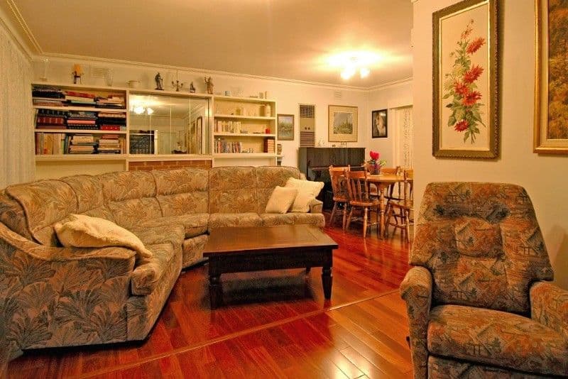 8 Ronald Court, WATSONIA NORTH VIC 3087, Watsonia North - Thumbnail 2