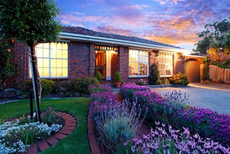 10 Shelley Avenue, BUNDOORA VIC 3083, Bundoora - Image 1