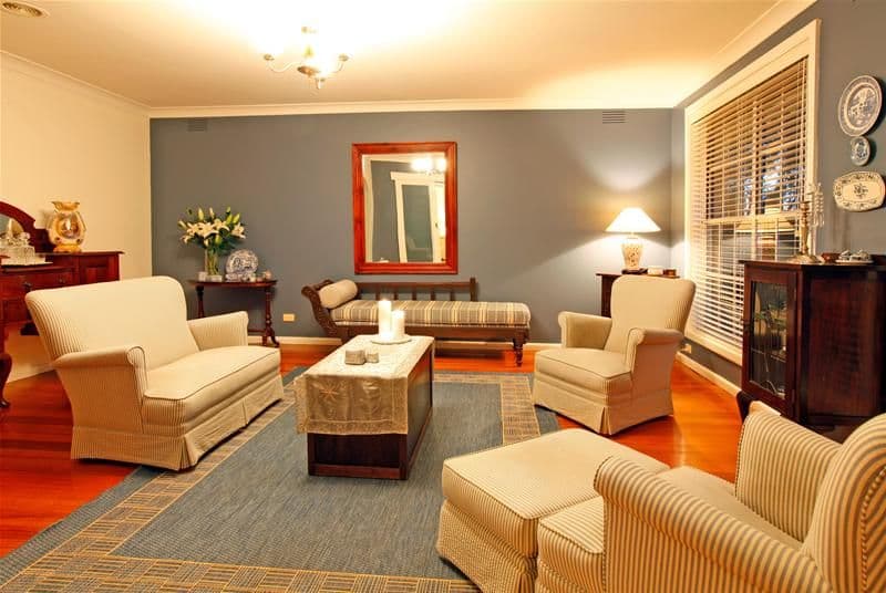 10 Shelley Avenue, BUNDOORA VIC 3083, Bundoora - Thumbnail 2