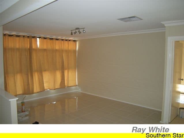 34 O'Sullivan Drive, CAMILLO WA 6111, Camillo - Thumbnail 3