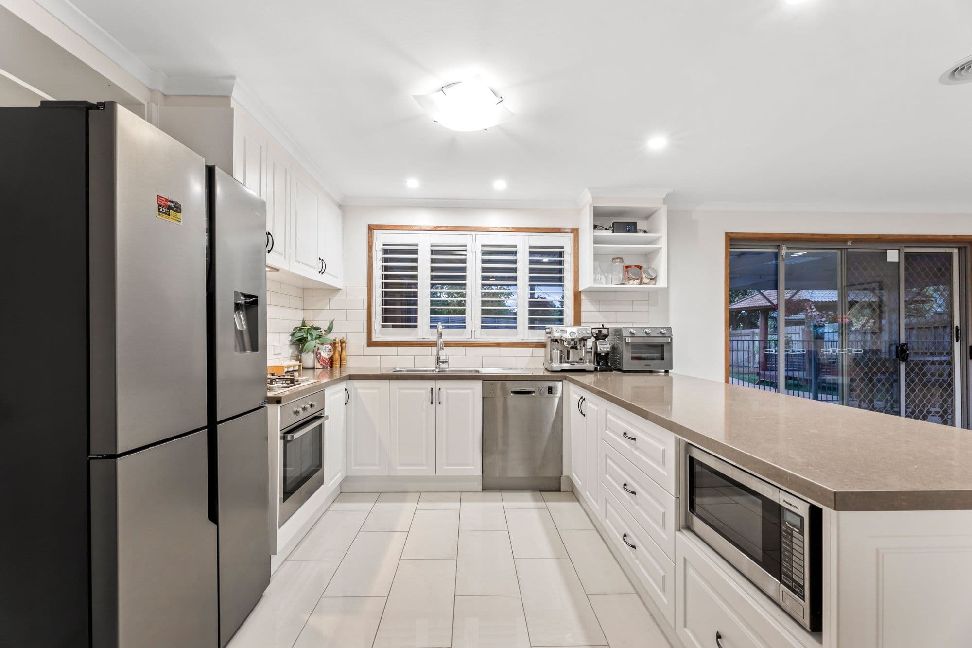 6 Towt Court, Rowville VIC 3178, Rowville - Thumbnail 2
