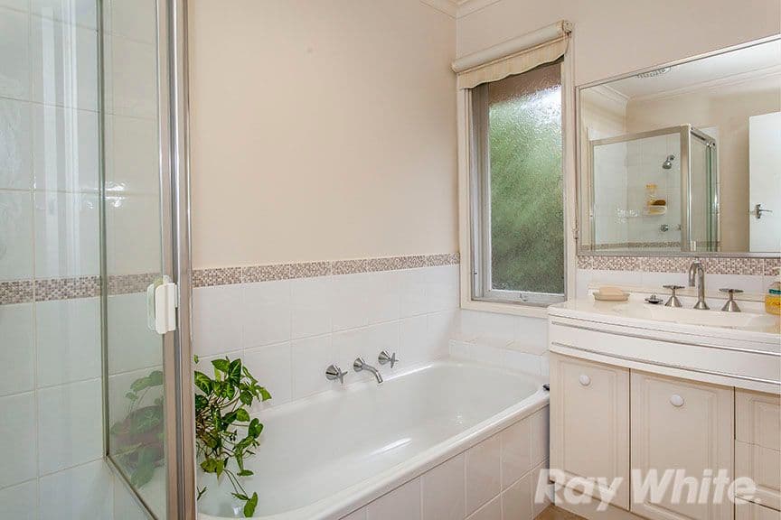 2 Blossom Street, Mitcham VIC 3132, Mitcham - Thumbnail 7