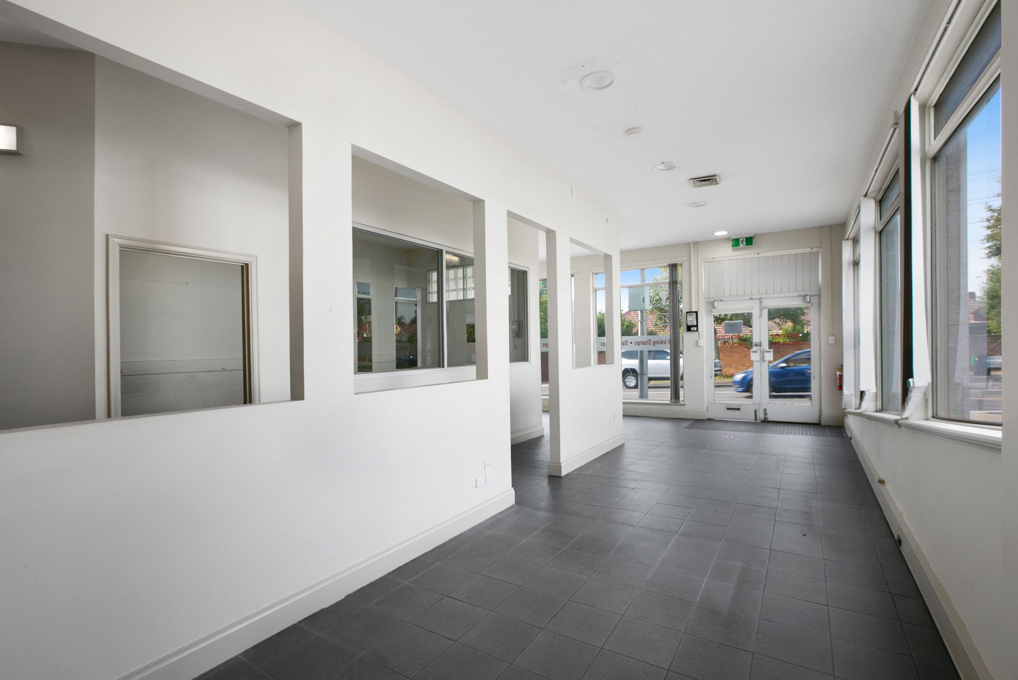 673 Plenty Road, Reservoir VIC 3073, Reservoir - Thumbnail 2
