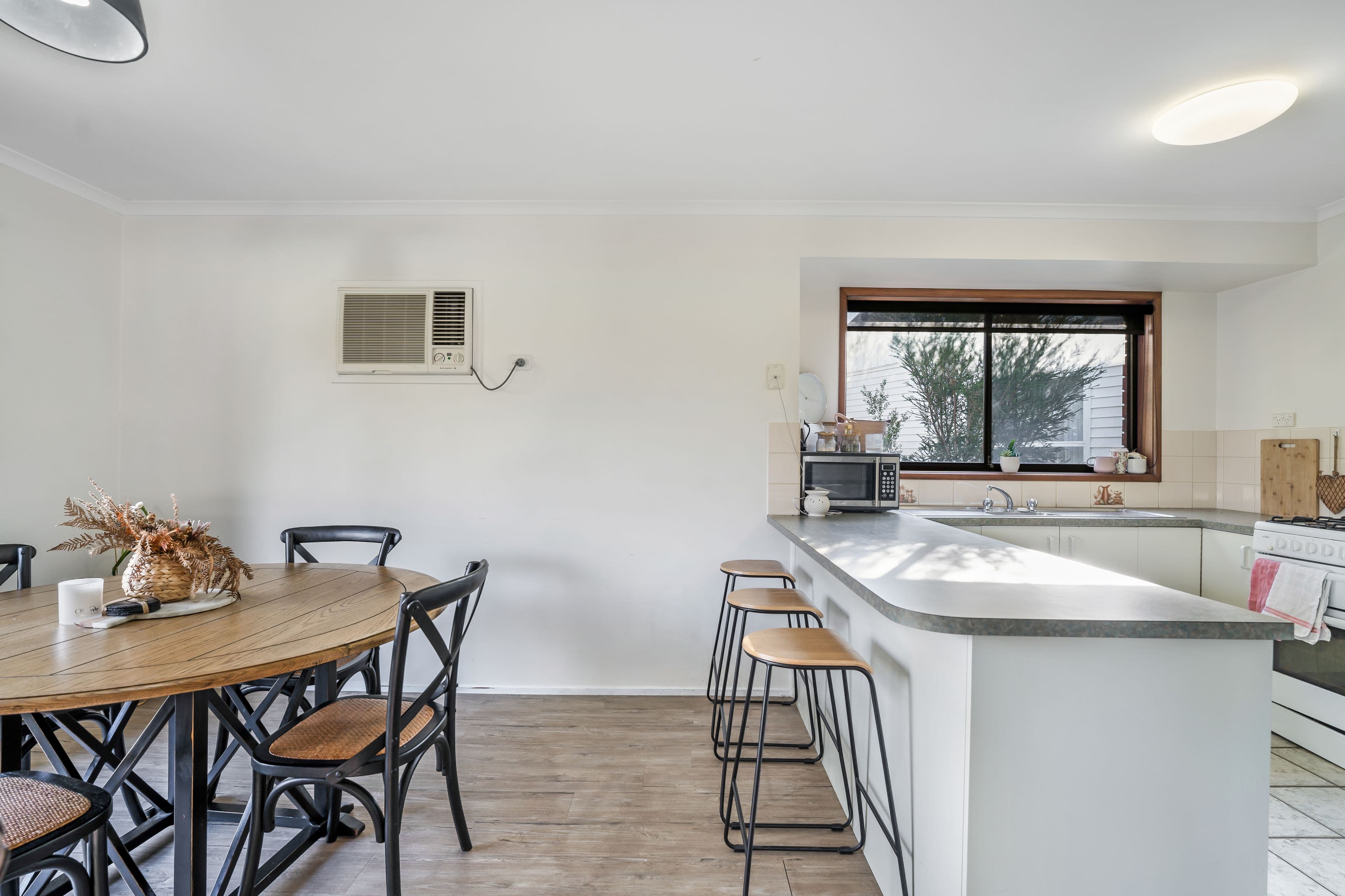 49 Red Rocks Road, Cowes VIC 3922, Cowes - Thumbnail 3
