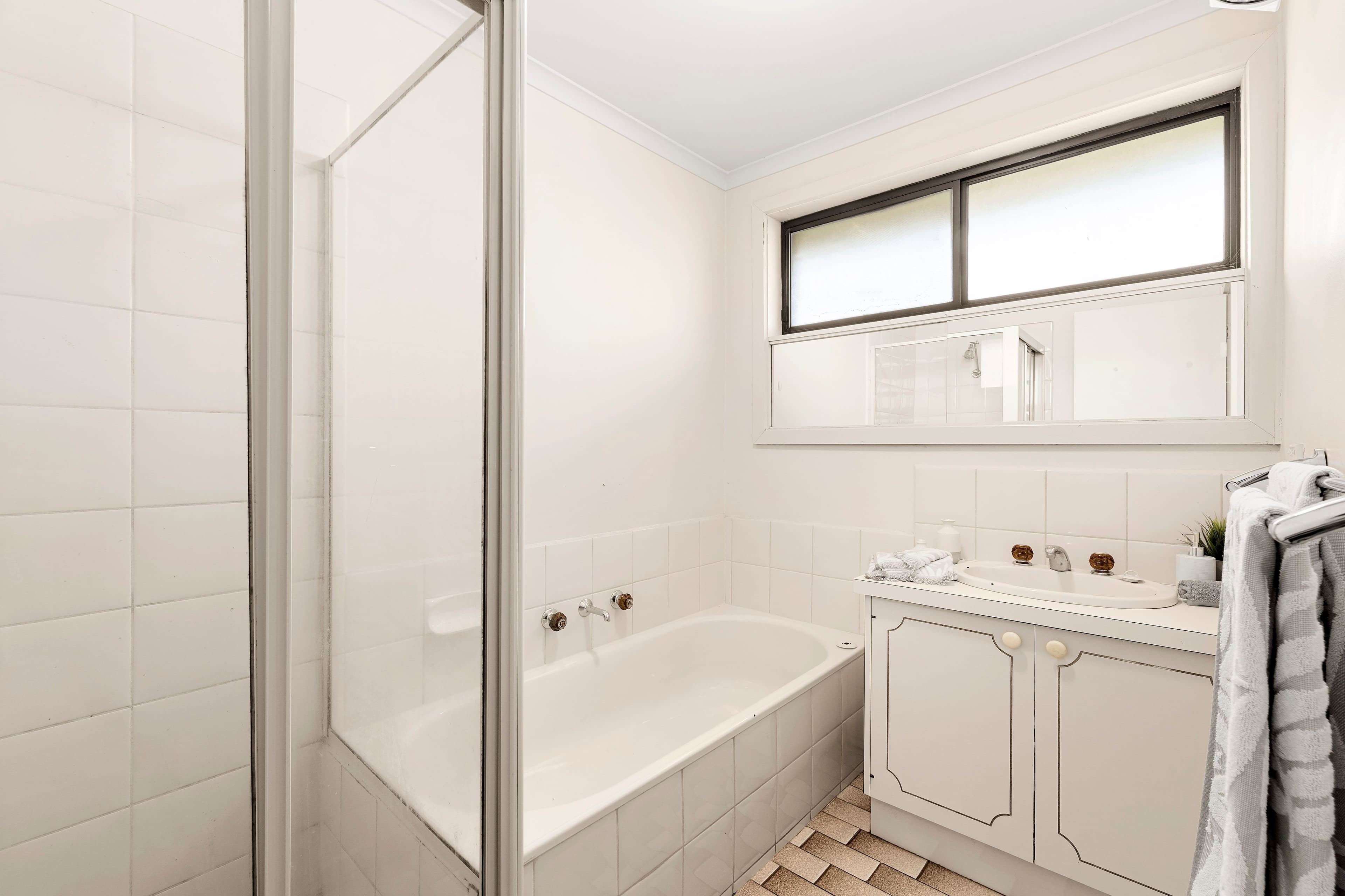 56 Roycroft Avenue, Mill Park VIC 3082, Mill Park - Thumbnail 7