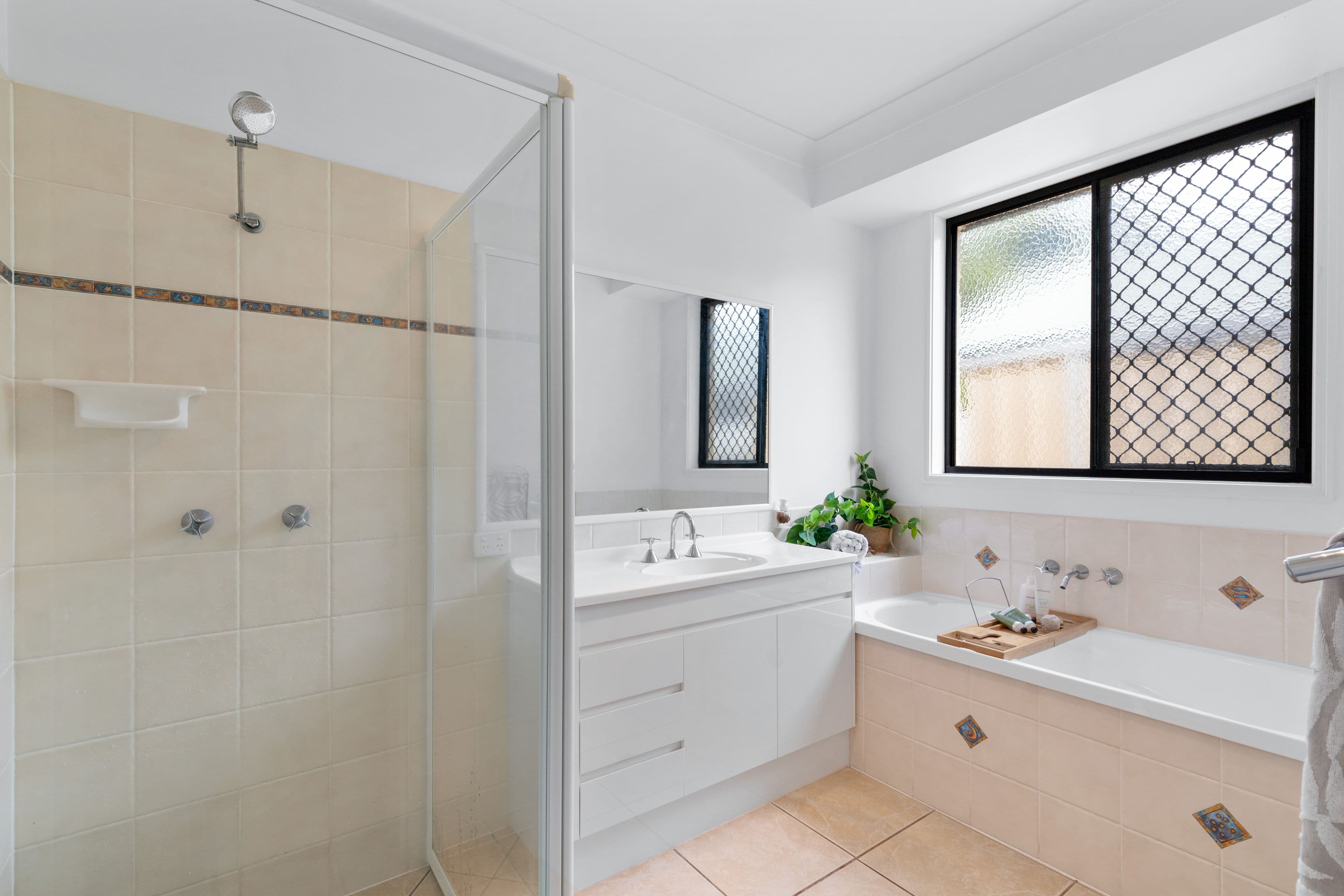 24 Pinehurst Street, Currimundi QLD 4551, Currimundi - Thumbnail 8