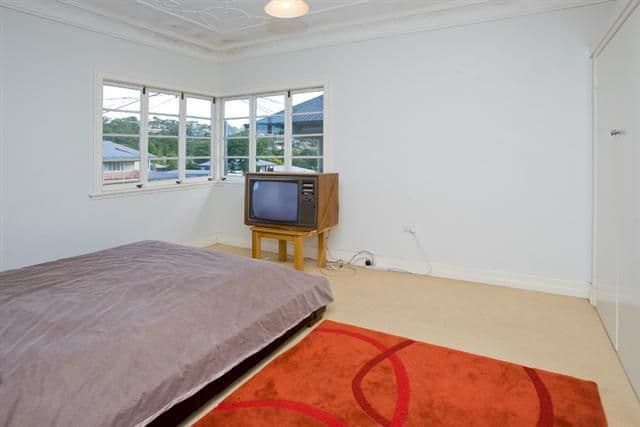 23 Boronia Avenue, HOLLAND PARK WEST QLD 4121, Holland Park West - Thumbnail 7