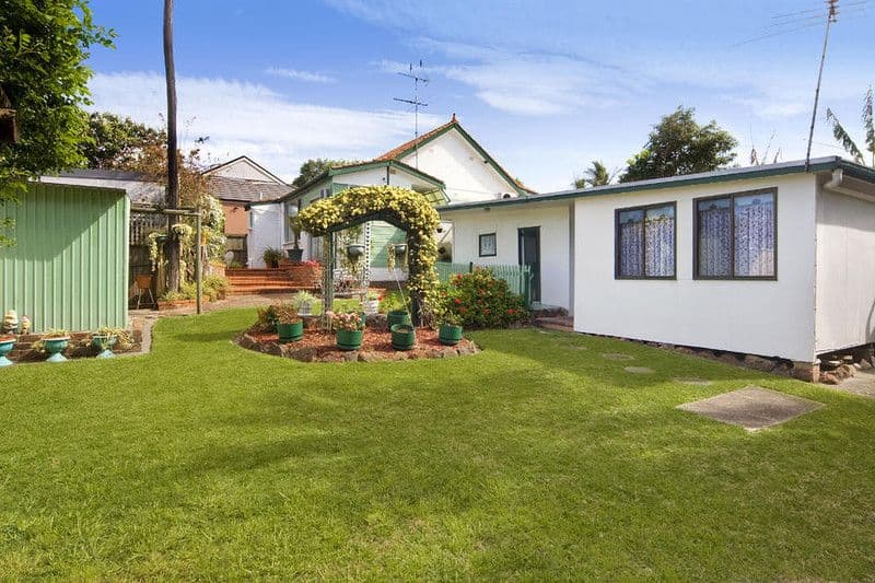 27 Preston Road, OLD TOONGABBIE NSW 2146, Old Toongabbie - Thumbnail 5