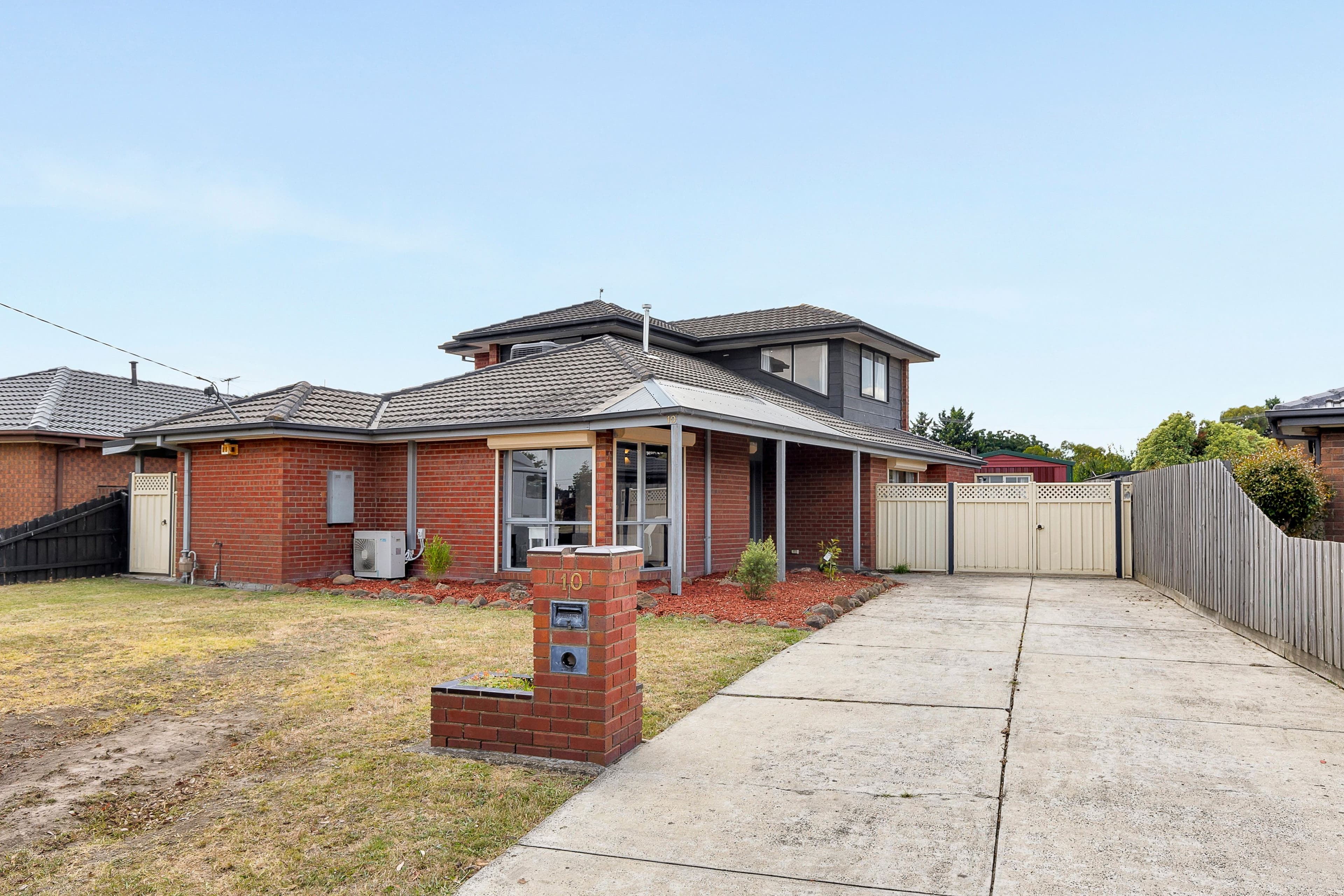 10 Valonia Court, Craigieburn VIC 3064, Craigieburn - Image 1