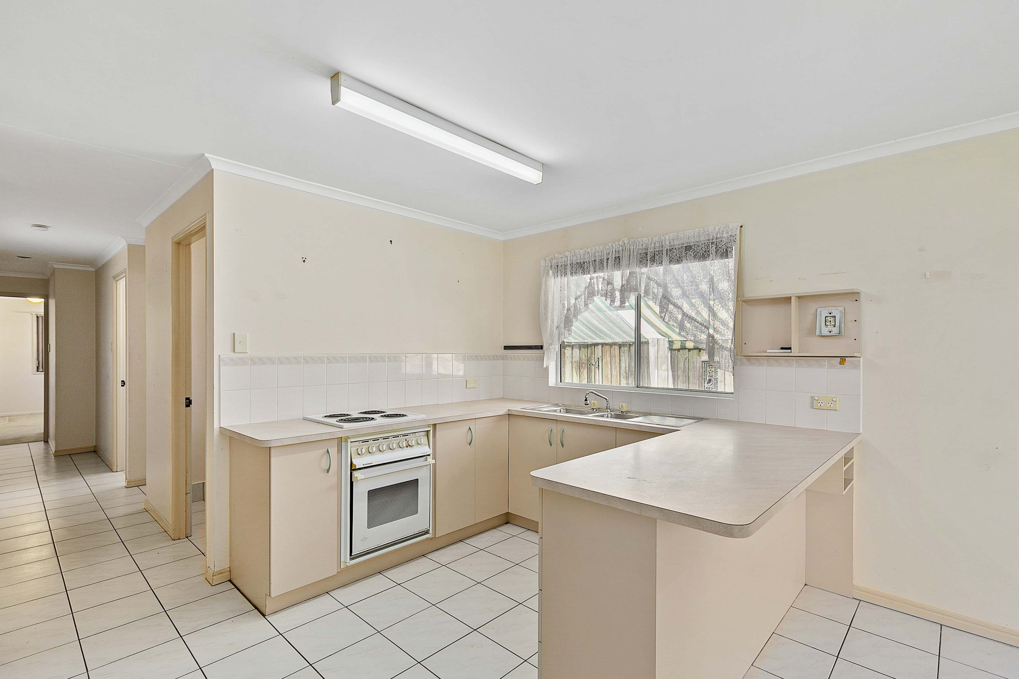 23 Cedar Crescent, Kawungan QLD 4655, Kawungan - Thumbnail 2