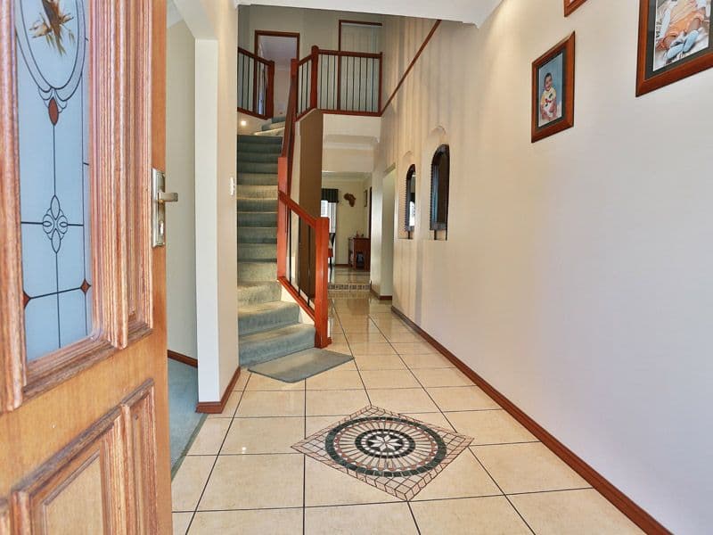 91 Saraband Drive, EATONS HILL QLD 4037, Eatons Hill - Thumbnail 8