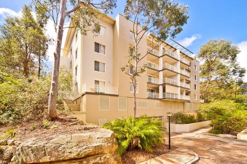 33 Kinsellas Drive, LANE COVE NSW 2066, Lane Cove North - Image 1