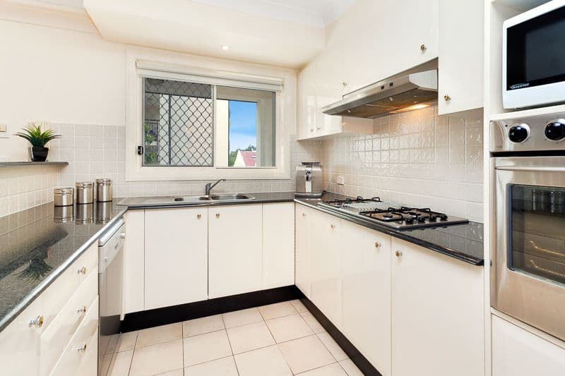 33 Kinsellas Drive, LANE COVE NSW 2066, Lane Cove North - Thumbnail 3