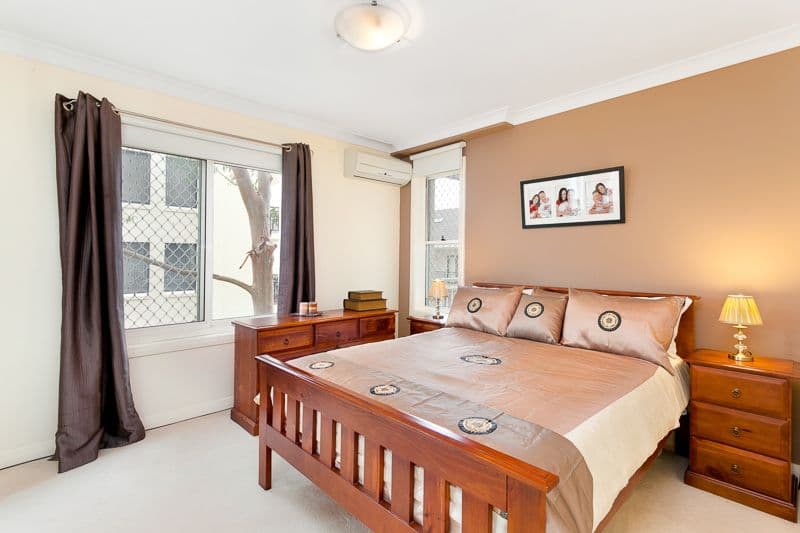 33 Kinsellas Drive, LANE COVE NSW 2066, Lane Cove North - Thumbnail 4