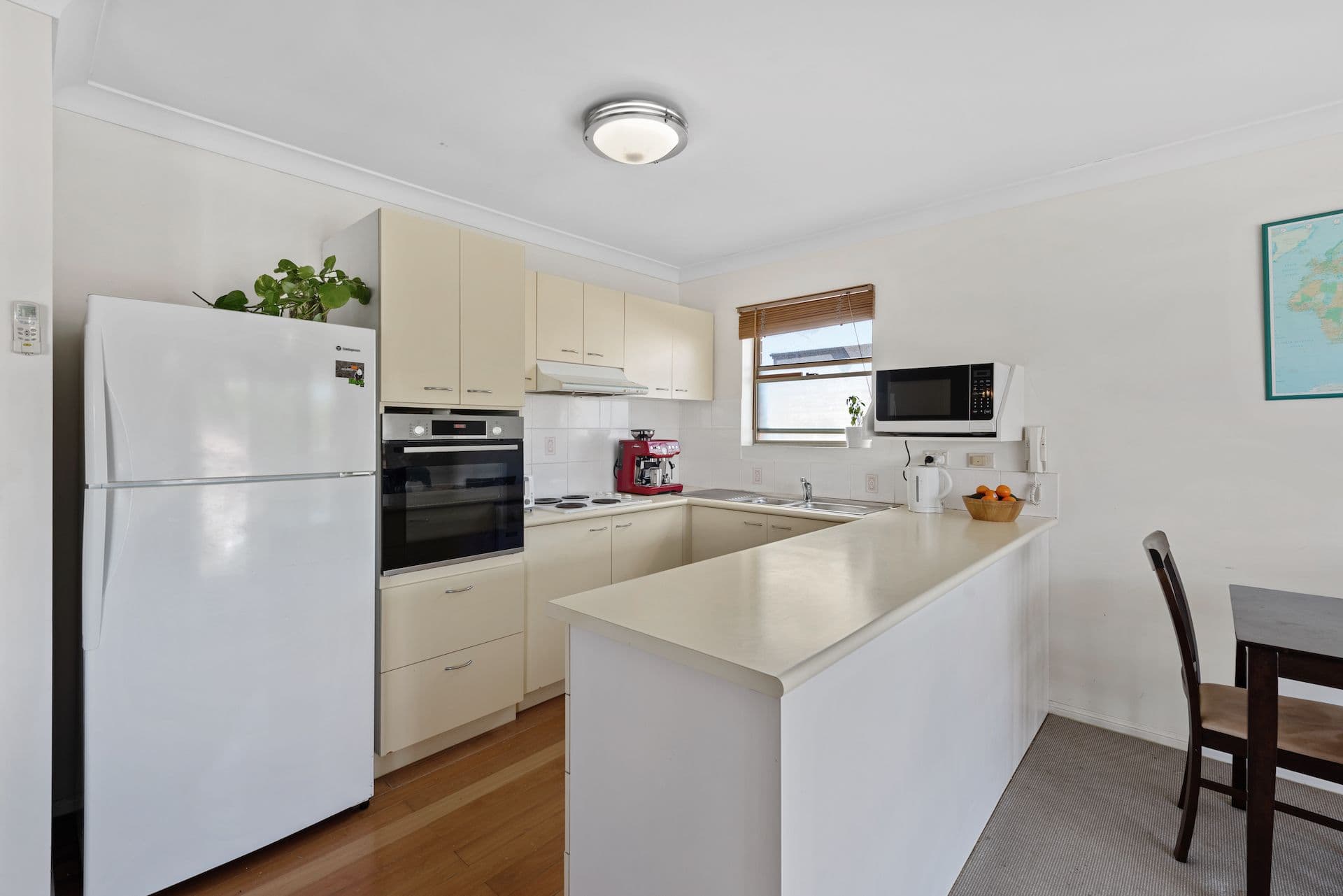 15 Cambridge Street, Bulimba QLD 4171, Bulimba - Thumbnail 4