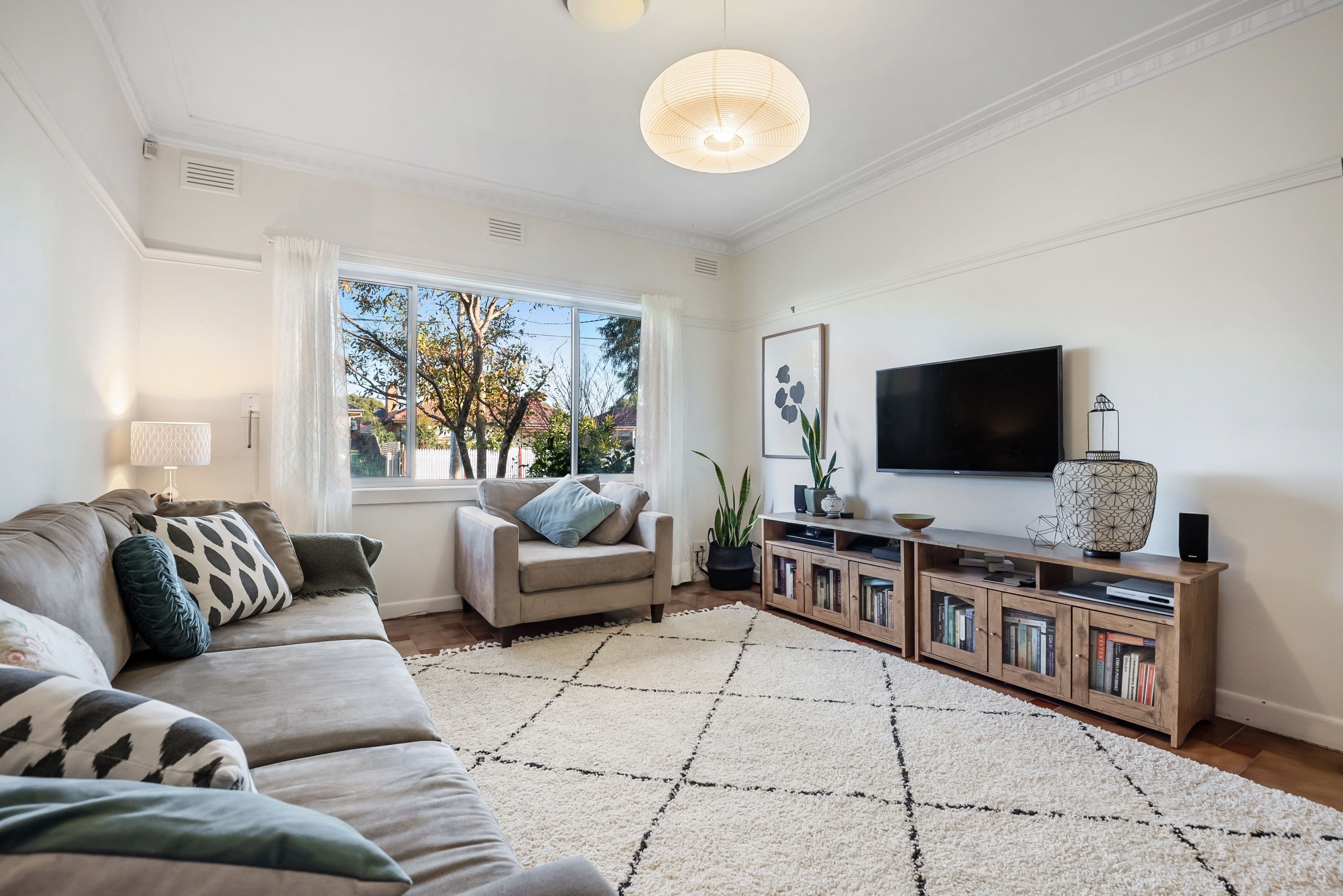 12 Liston Avenue, Reservoir VIC 3073, Reservoir - Thumbnail 5