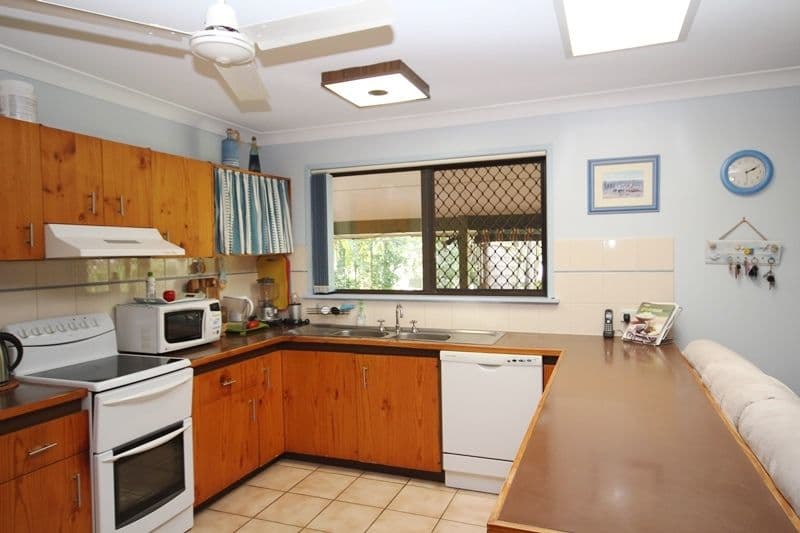 23 Beech Road, Landsborough QLD 4550, Landsborough - Thumbnail 5