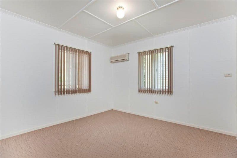 115 Esher Street, HOLLAND PARK WEST QLD 4121, Holland Park West - Thumbnail 8