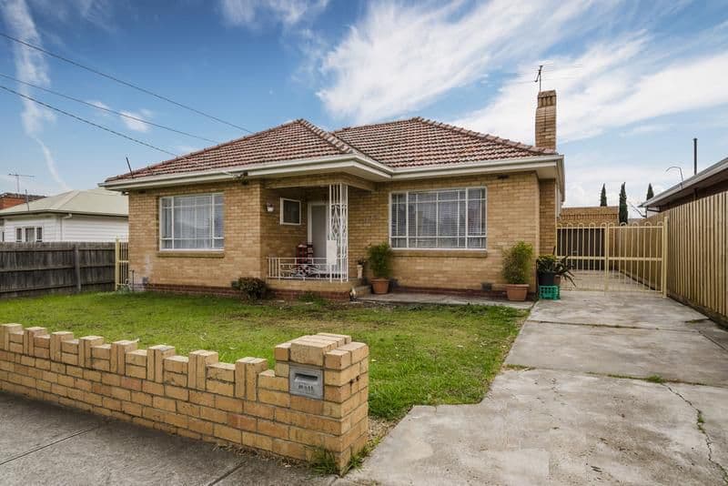 17 Erica Avenue, St Albans VIC 3021, St Albans - Thumbnail 2