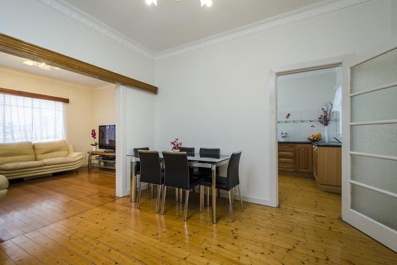 17 Erica Avenue, St Albans VIC 3021, St Albans - Thumbnail 4