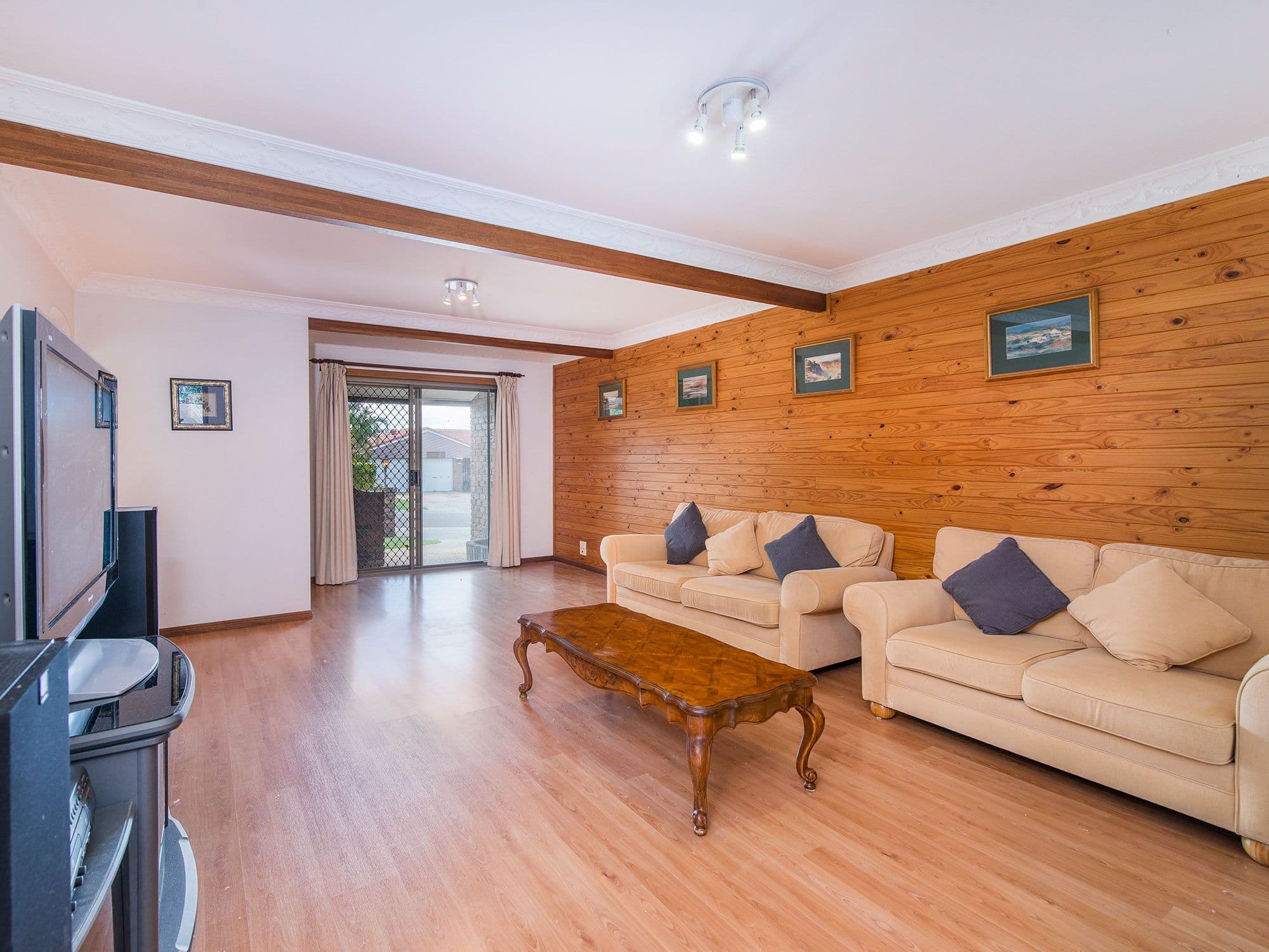 16 Breadalbane Street, Carindale QLD 4152, Carindale - Thumbnail 4