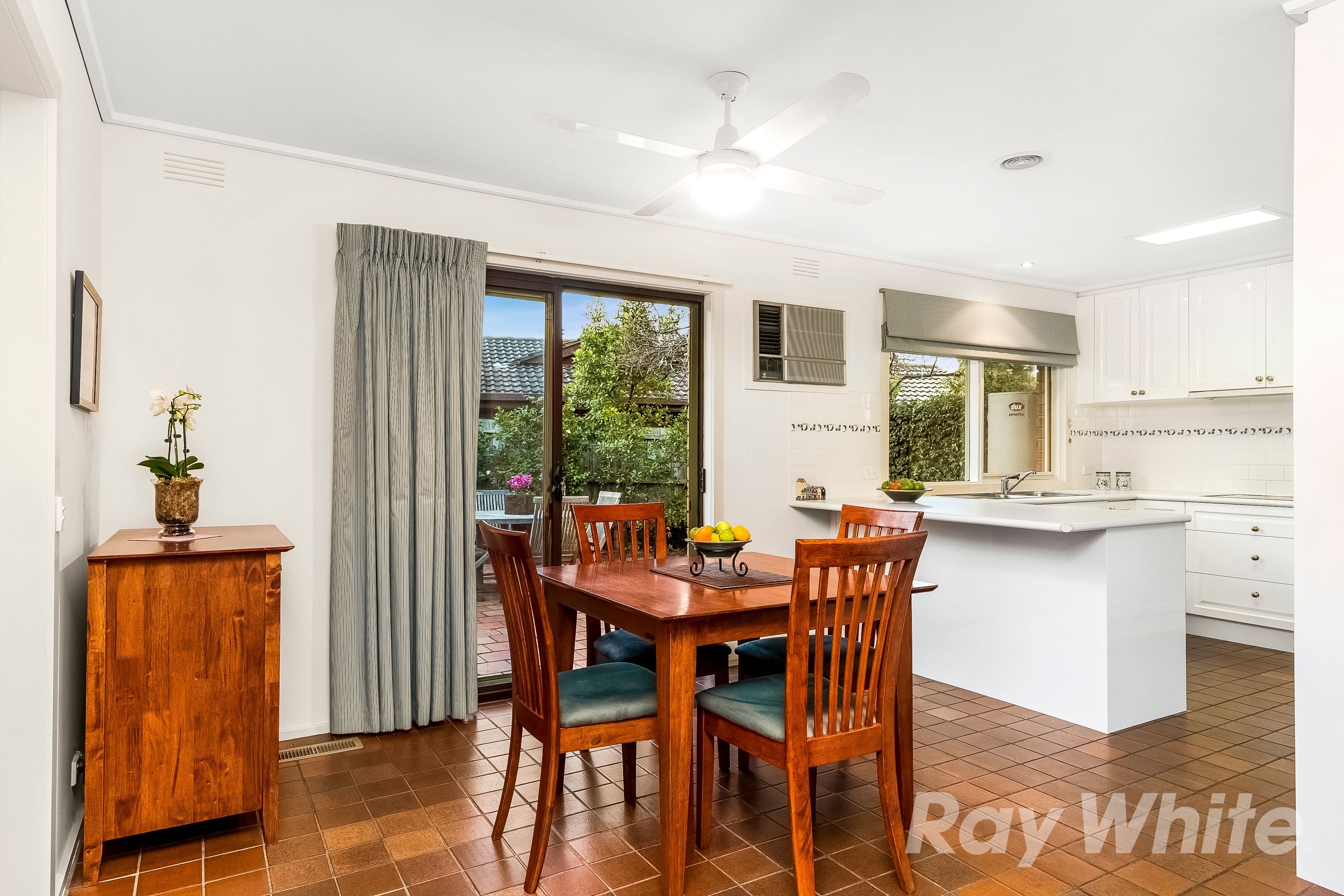 11 Glenville Road, Glen Waverley VIC 3150, Glen Waverley - Thumbnail 6