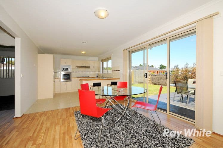 45 Vega Terrace, Cranbourne VIC 3977, Cranbourne - Thumbnail 3