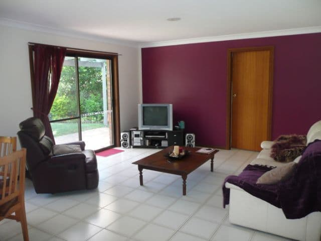 8 Halmore Place, CHAPEL HILL QLD 4069, Chapel Hill - Thumbnail 2