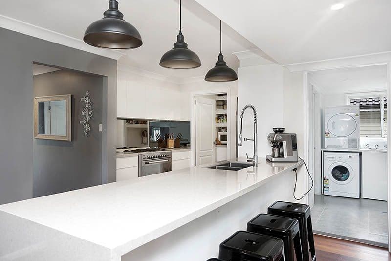 3 Noelene Street, Fairfield West - Thumbnail 3