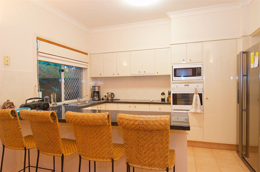 28 Dalloway Court, Arundel QLD 4214, Arundel - Thumbnail 6