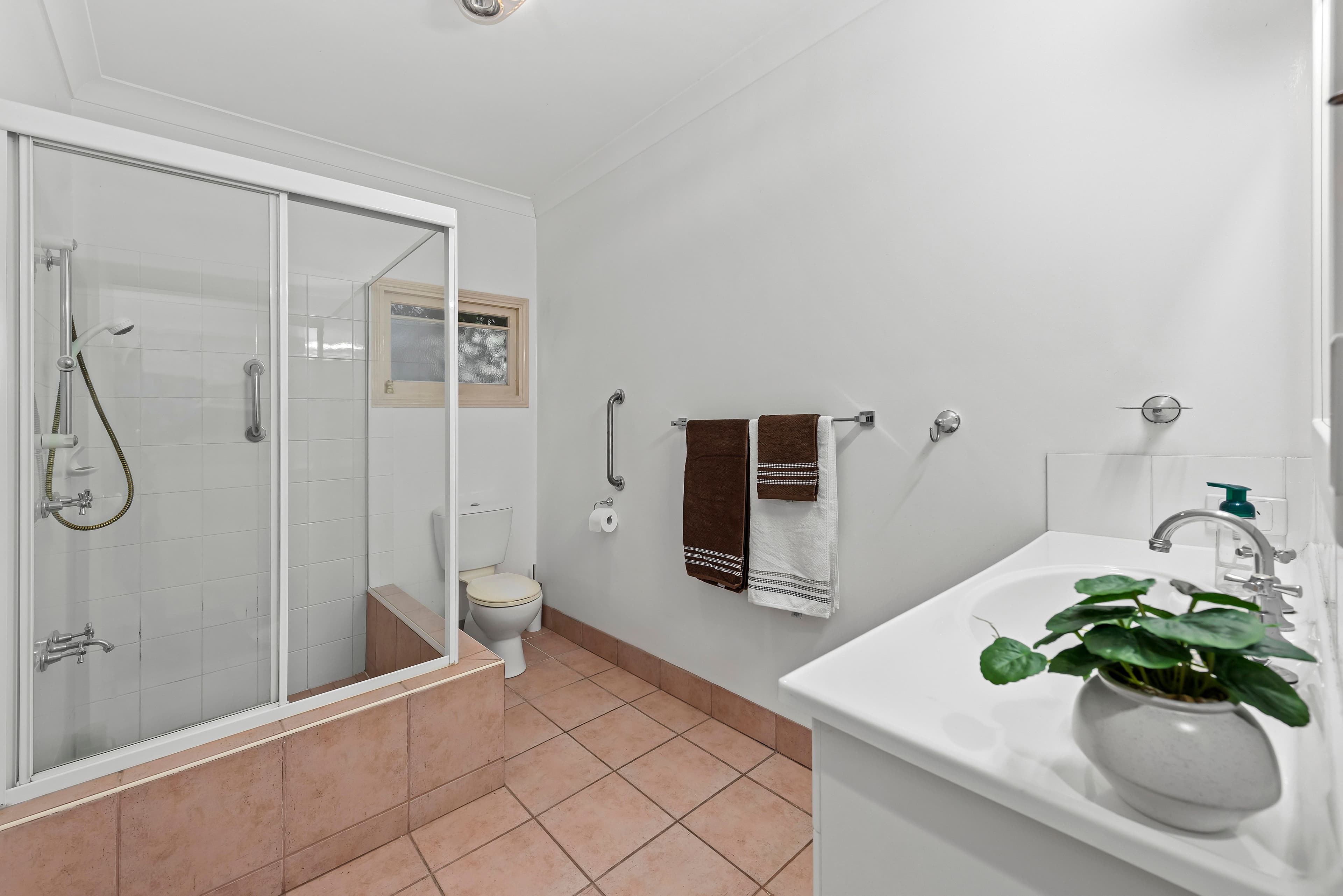 66 Borden Street, Sherwood QLD 4075, Sherwood - Thumbnail 7
