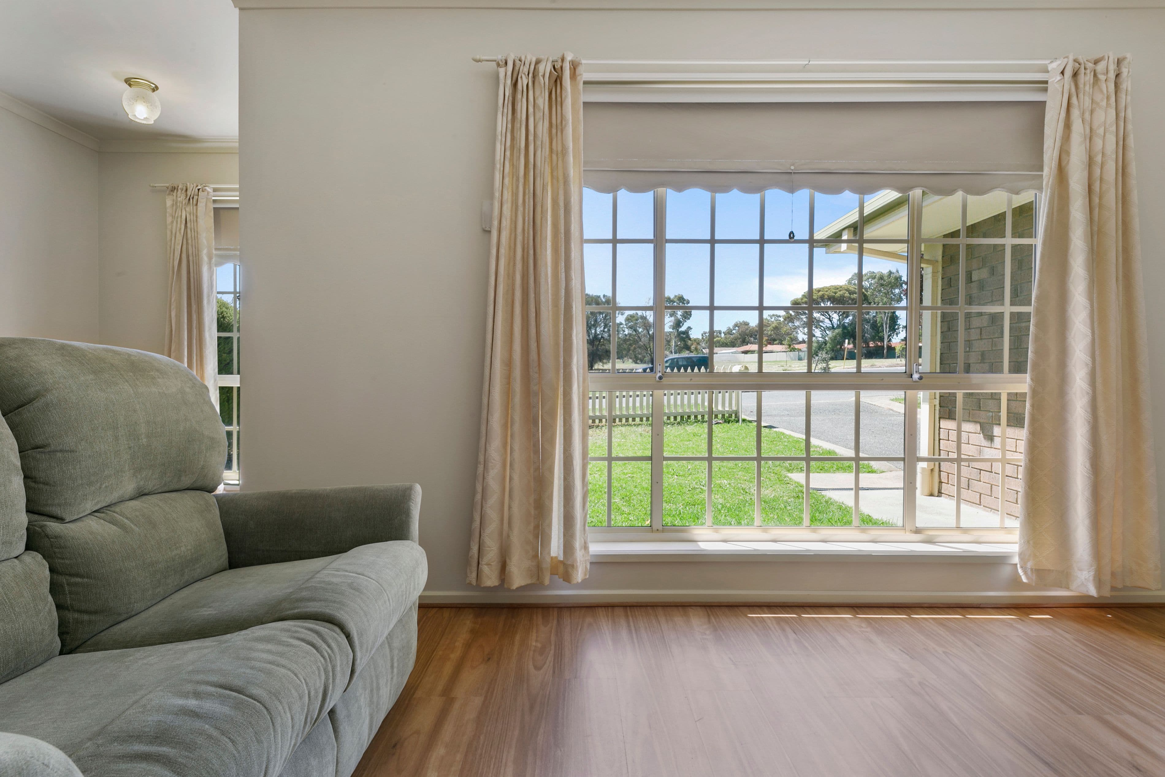43 Edinburgh Road, Modbury SA 5092, Modbury - Thumbnail 3
